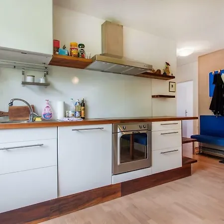 70 Square M With Balcony+parking+ac Ljubljana
